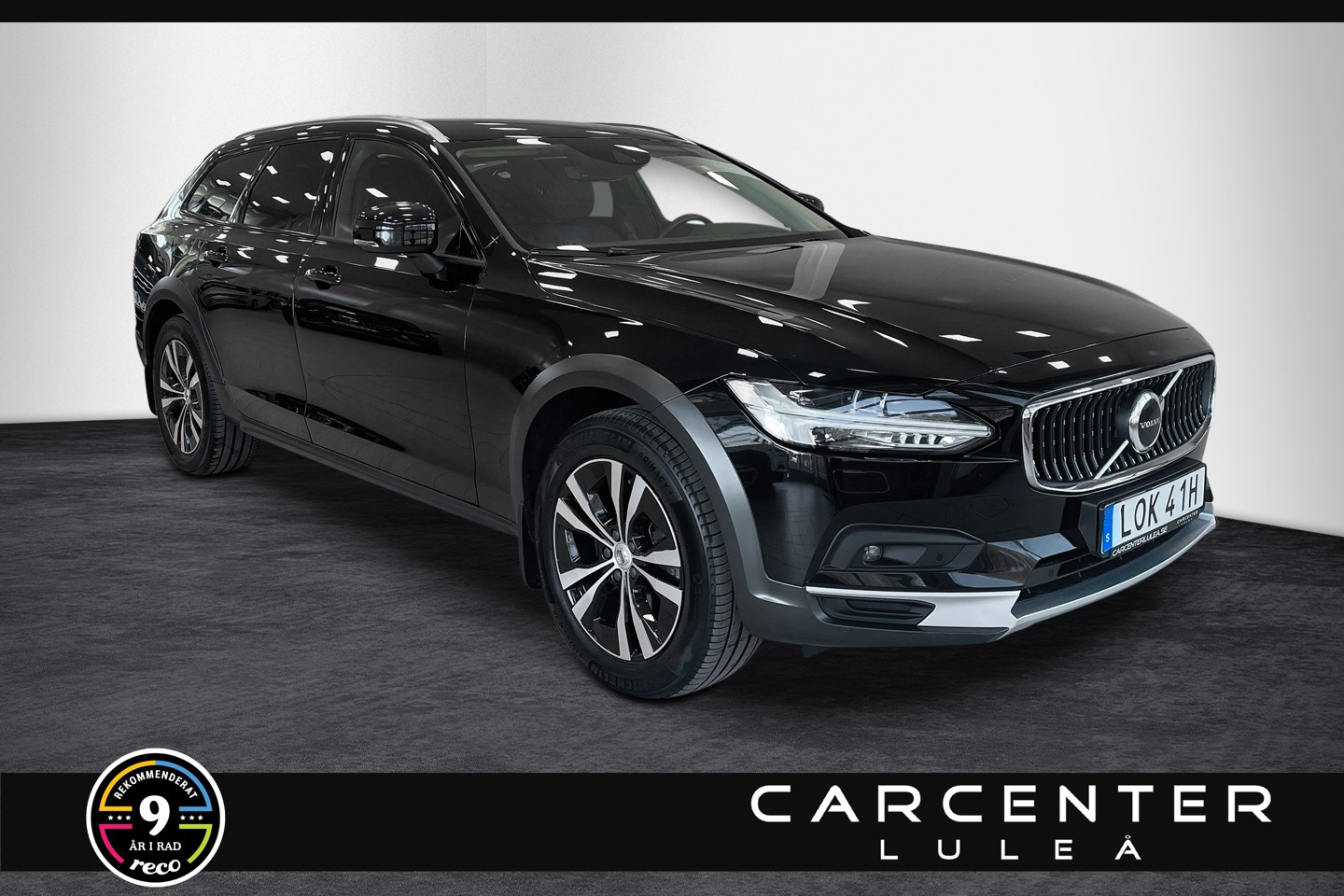 Volvo V90 Cross Country B4 AWD 197Hk 2021 379900:-